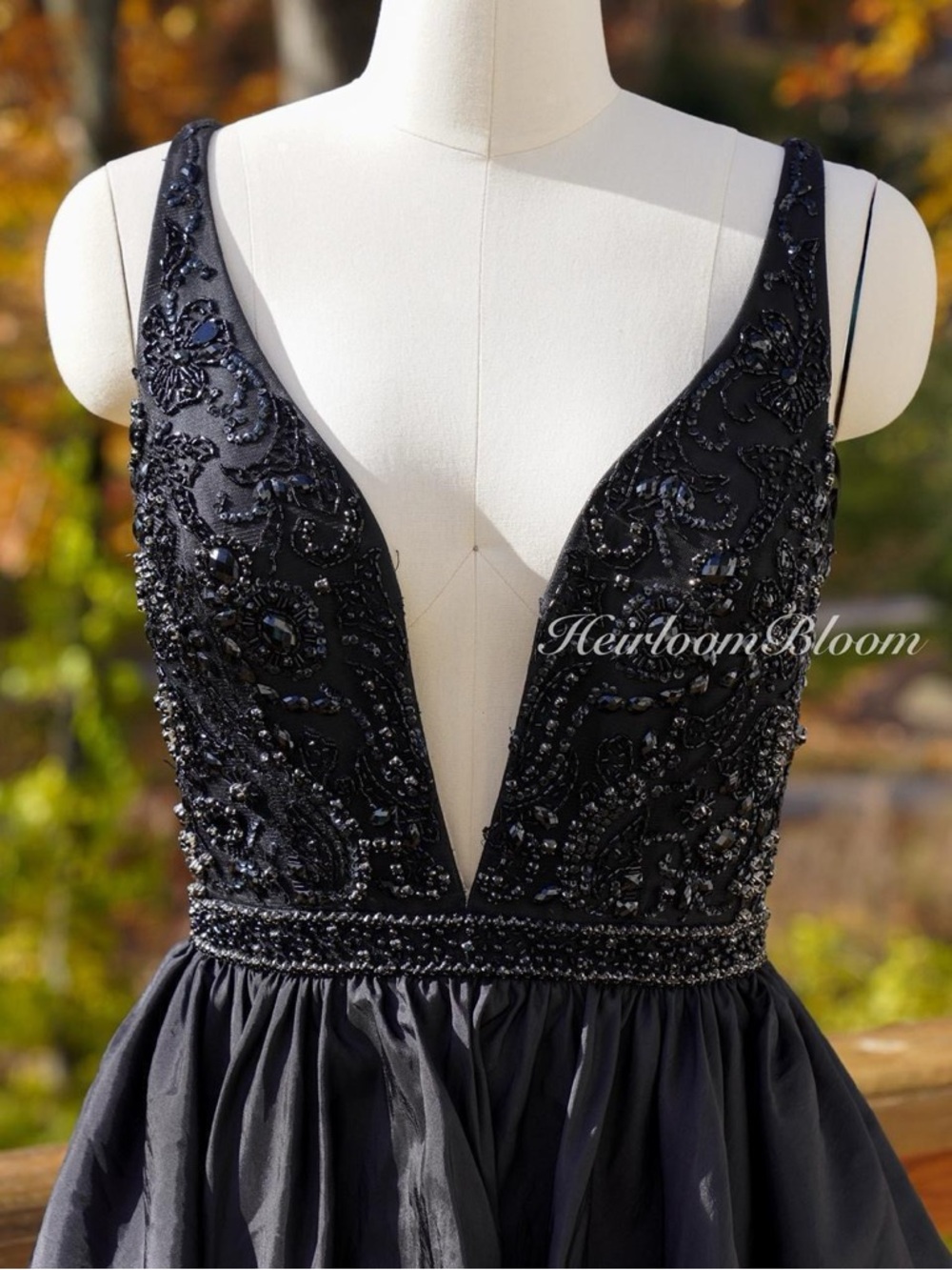 Sherri Hill Black Tiered Beaded V-Neck Evening Gown Prom Dress - Picture 7 of 8